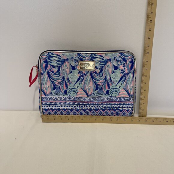 NWOT Lilly Pulitzer Zip-Around Laptop Sleeve Notebook Tablet 13x10 Padded Bag Sc - Picture 4 of 4